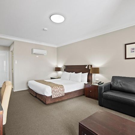 Carlyle Suites & Apartments Wagga Wagga Εξωτερικό φωτογραφία