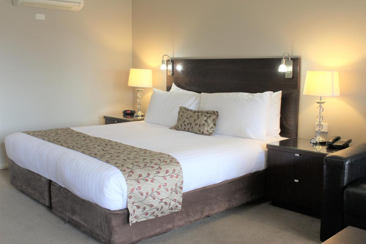 Carlyle Suites & Apartments Wagga Wagga Εξωτερικό φωτογραφία