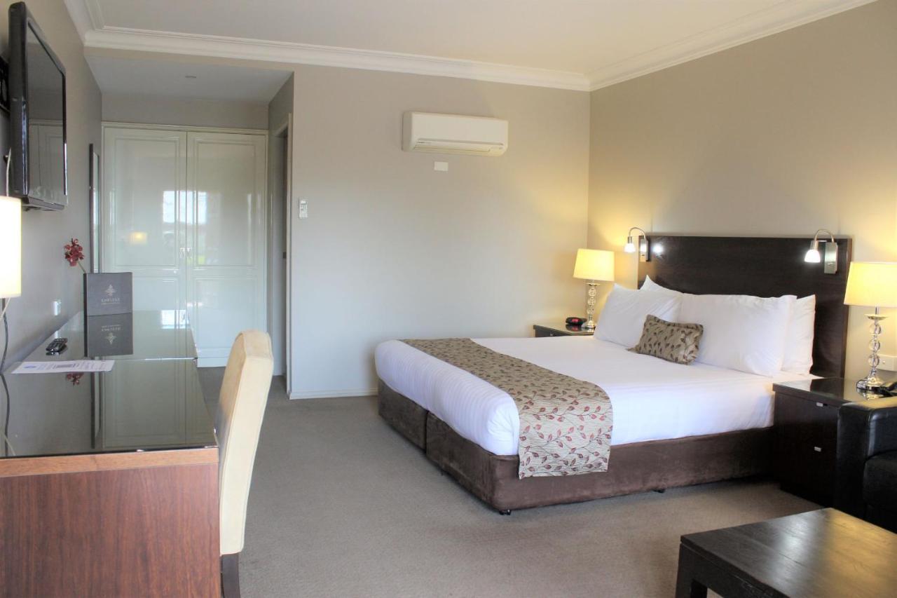 Carlyle Suites & Apartments Wagga Wagga Εξωτερικό φωτογραφία